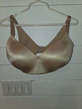 Soma Vanishing Back Wirwless Smoothing Nude Bra